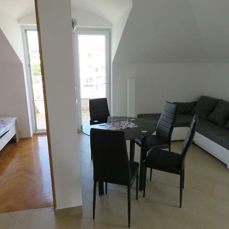 Apartment Star Новаля Екстериор снимка