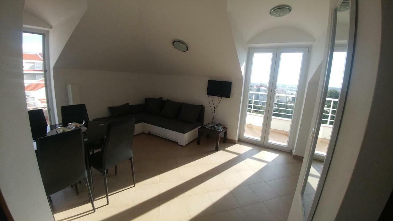 Apartment Star Новаля Екстериор снимка