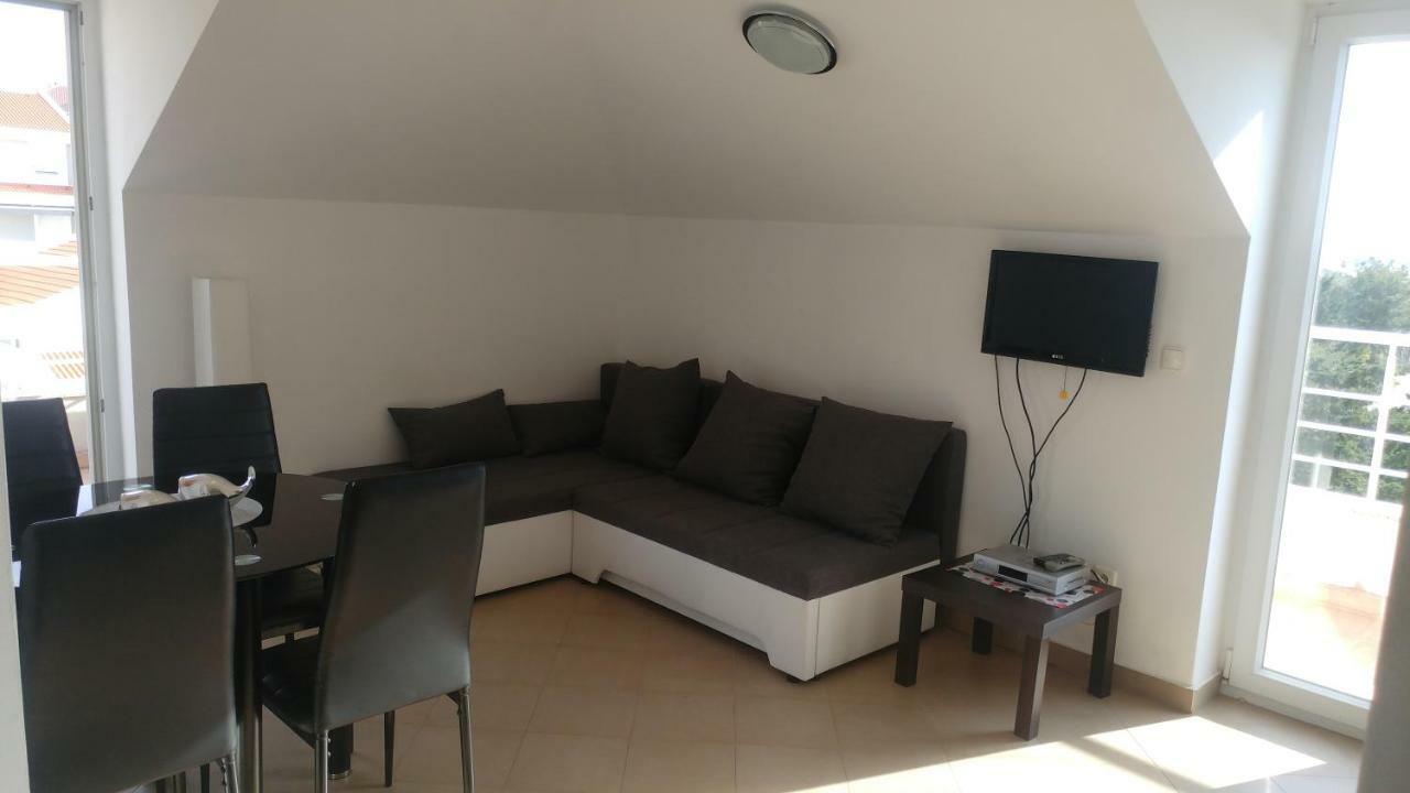 Apartment Star Новаля Екстериор снимка